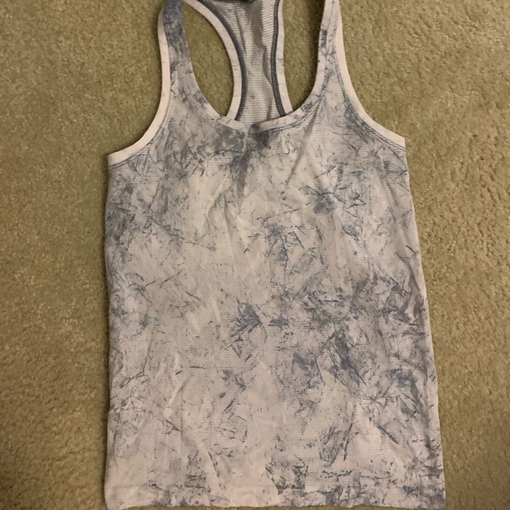 lululemon tank